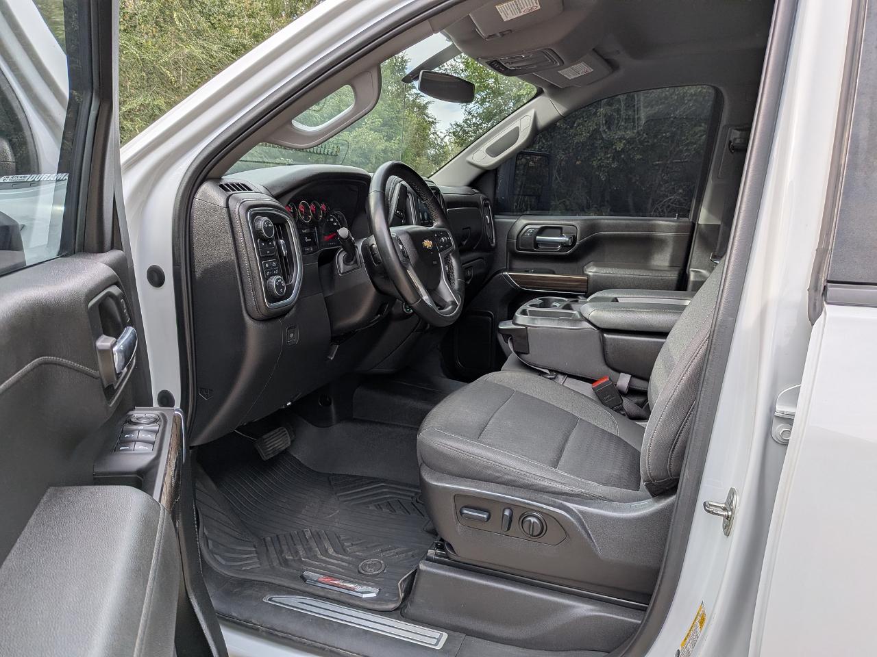 Chevrolet Silverado 2500HD LT Crew Cab Short Box 4WD 2023