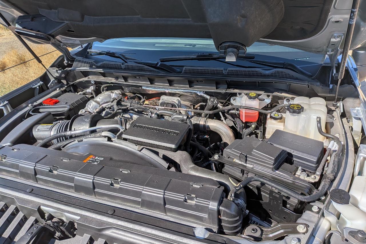 GMC Sierra 2500HD AT4 Crew Cab 4WD 2025