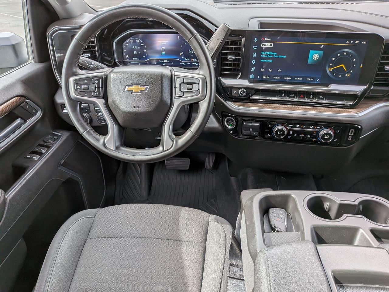 Chevrolet Silverado 2500HD LT Crew Cab Short Box 4WD 2025