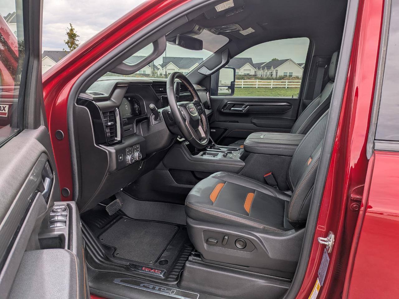 GMC Sierra 2500HD AT4 Crew Cab 4WD 2026