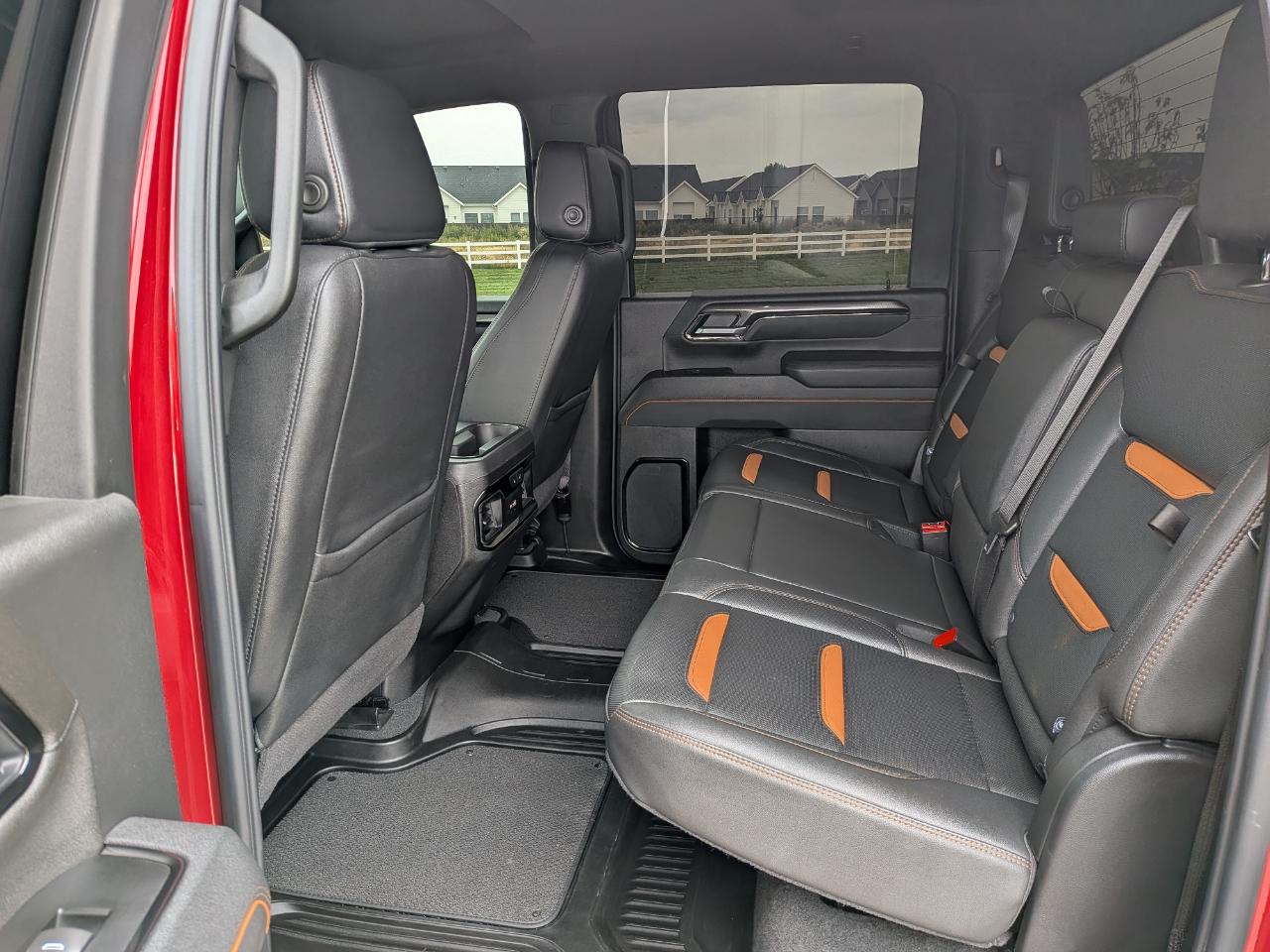 GMC Sierra 2500HD AT4 Crew Cab 4WD 2026
