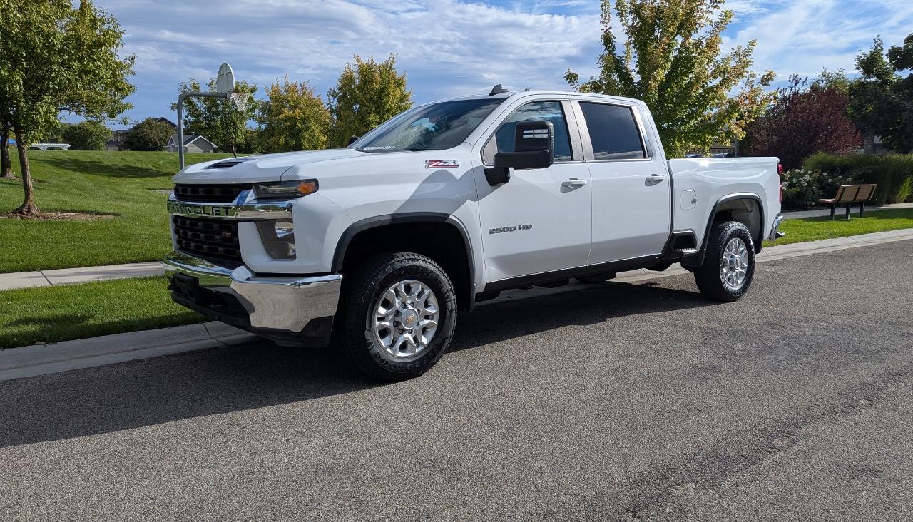 Chevrolet Silverado 2500HD LT Crew Cab Short Box 4WD 2021