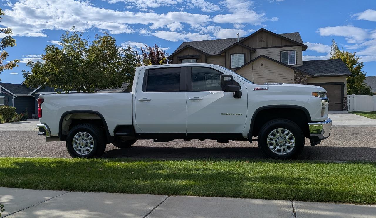 Chevrolet Silverado 2500HD LT Crew Cab Short Box 4WD 2021