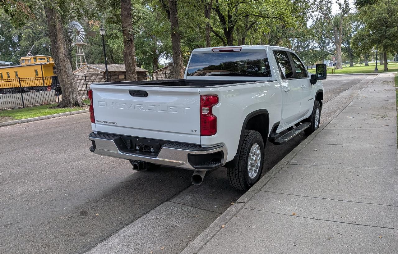 Chevrolet Silverado 2500HD LT Crew Cab Short Box 4WD 2025