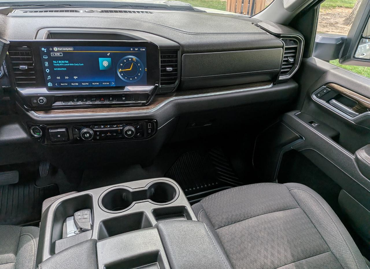 Chevrolet Silverado 2500HD LT Crew Cab Short Box 4WD 2025