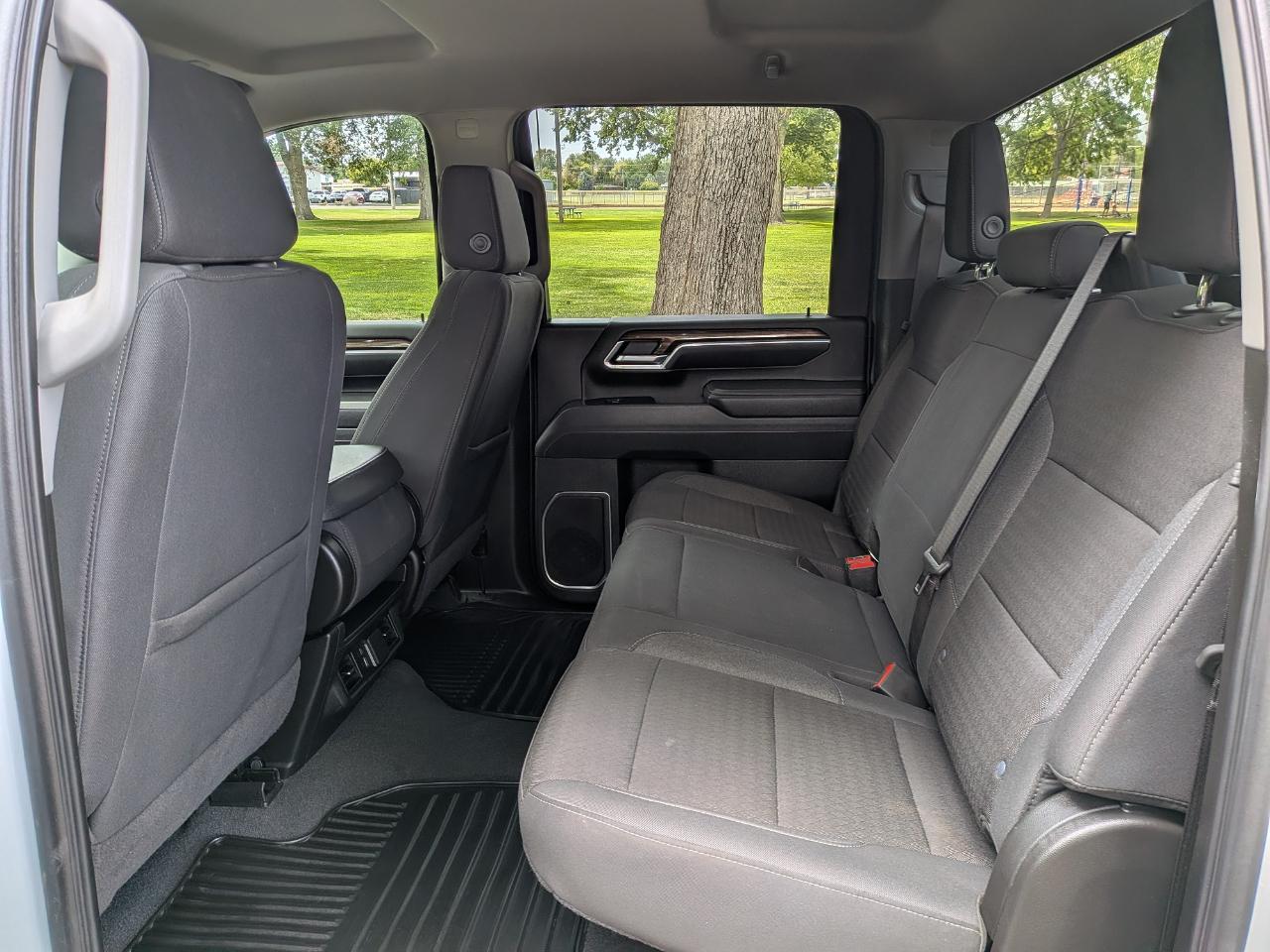 Chevrolet Silverado 2500HD LT Crew Cab Short Box 4WD 2025
