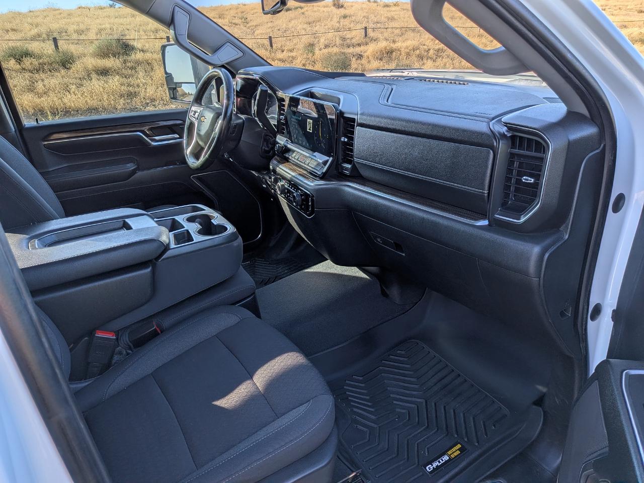 Chevrolet Silverado 2500HD LT Crew Cab Short Box 4WD 2024