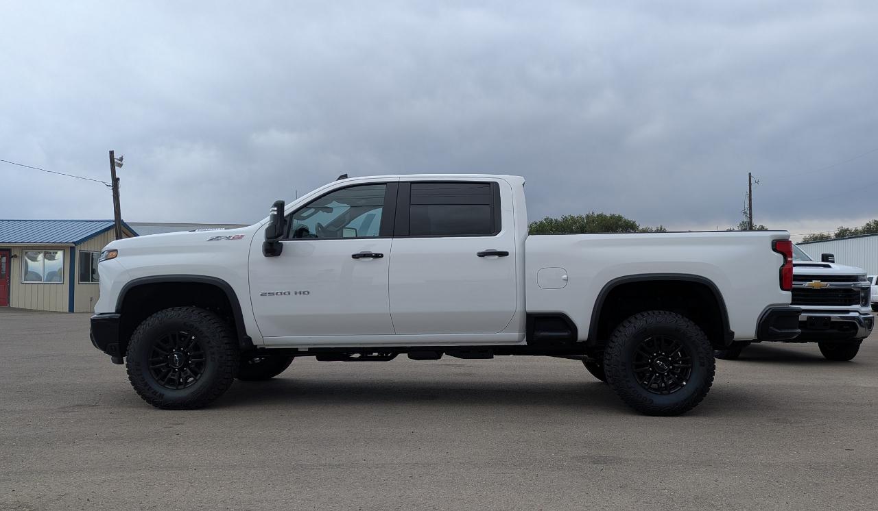 Chevrolet Silverado 2500HD ZR2 Crew Cab 4WD 2026