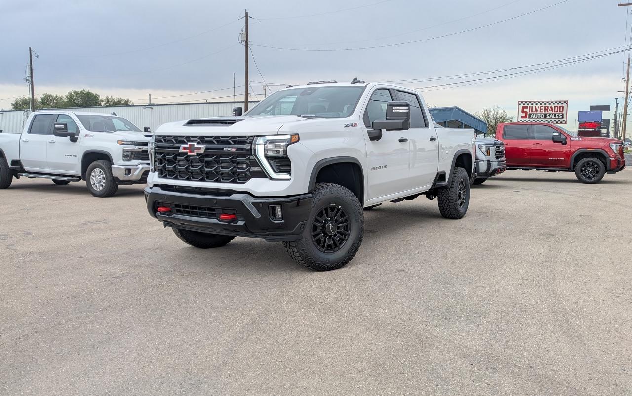 Chevrolet Silverado 2500HD ZR2 Crew Cab 4WD 2026