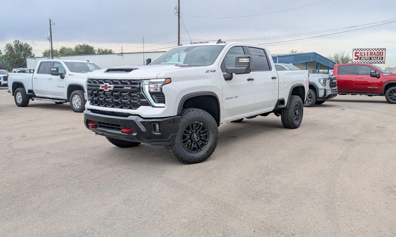 Chevrolet Silverado 2500HD ZR2 Crew Cab 4WD 2026