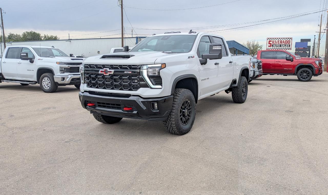 Chevrolet Silverado 2500HD ZR2 Crew Cab 4WD 2026