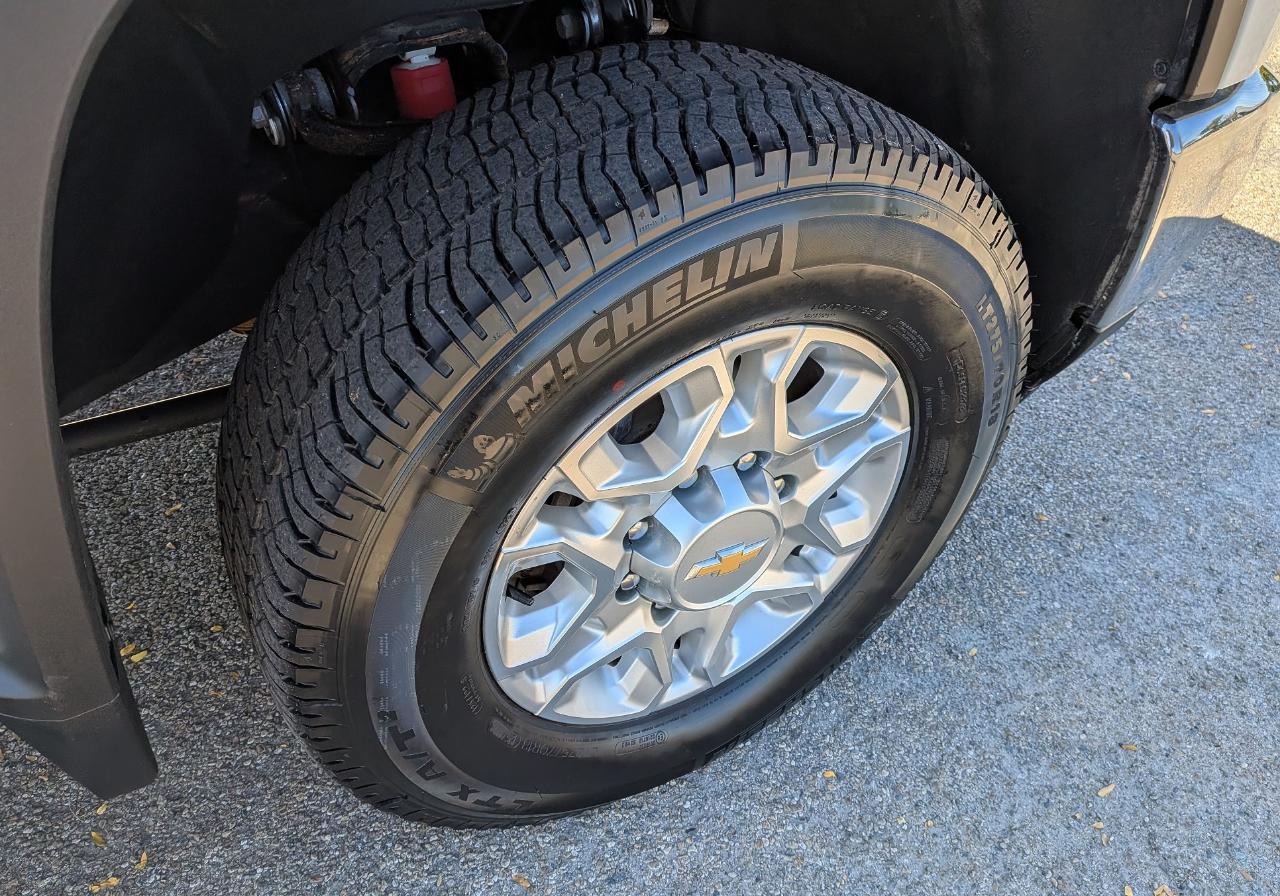 Chevrolet Silverado 2500HD LT Crew Cab Short Box 4WD 2024