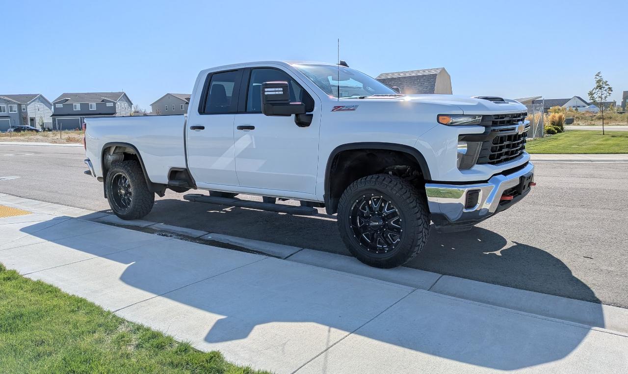 Chevrolet Silverado 2500HD Work Truck Double Cab Long Box 4WD 2024