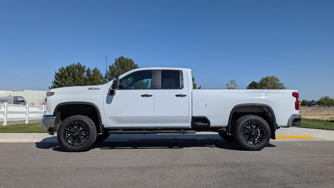 Chevrolet Silverado 2500HD Work Truck Double Cab Long Box 4WD 2024