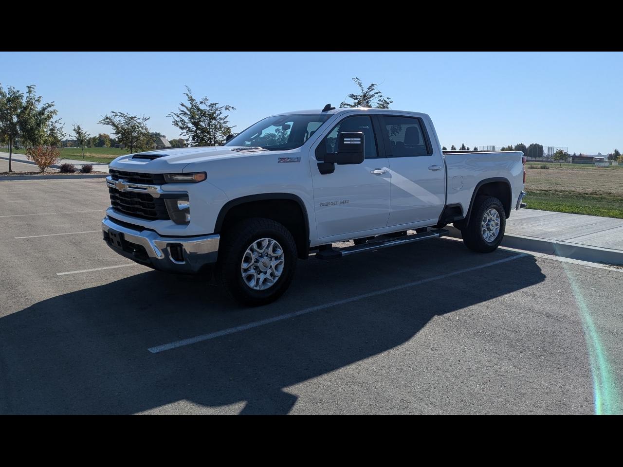 2024 Chevrolet Silverado 2500HD LT Crew Cab Short Box 4WD