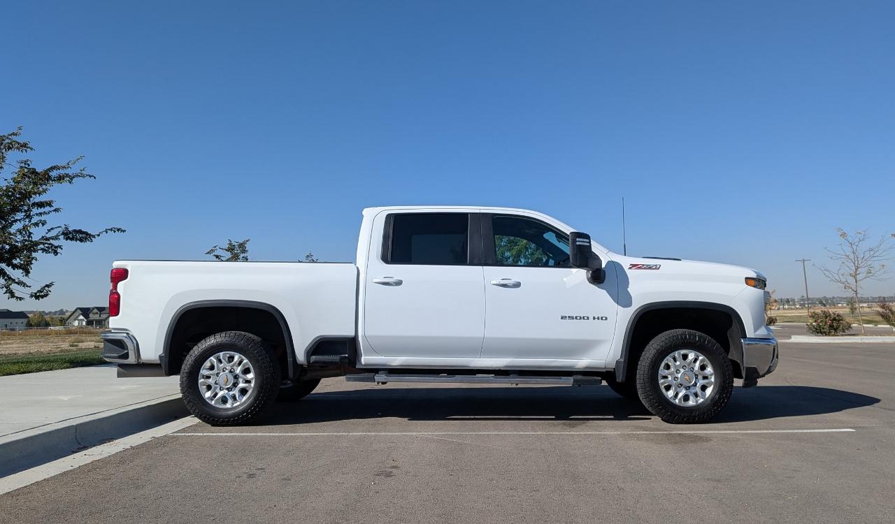 Chevrolet Silverado 2500HD LT Crew Cab Short Box 4WD 2024