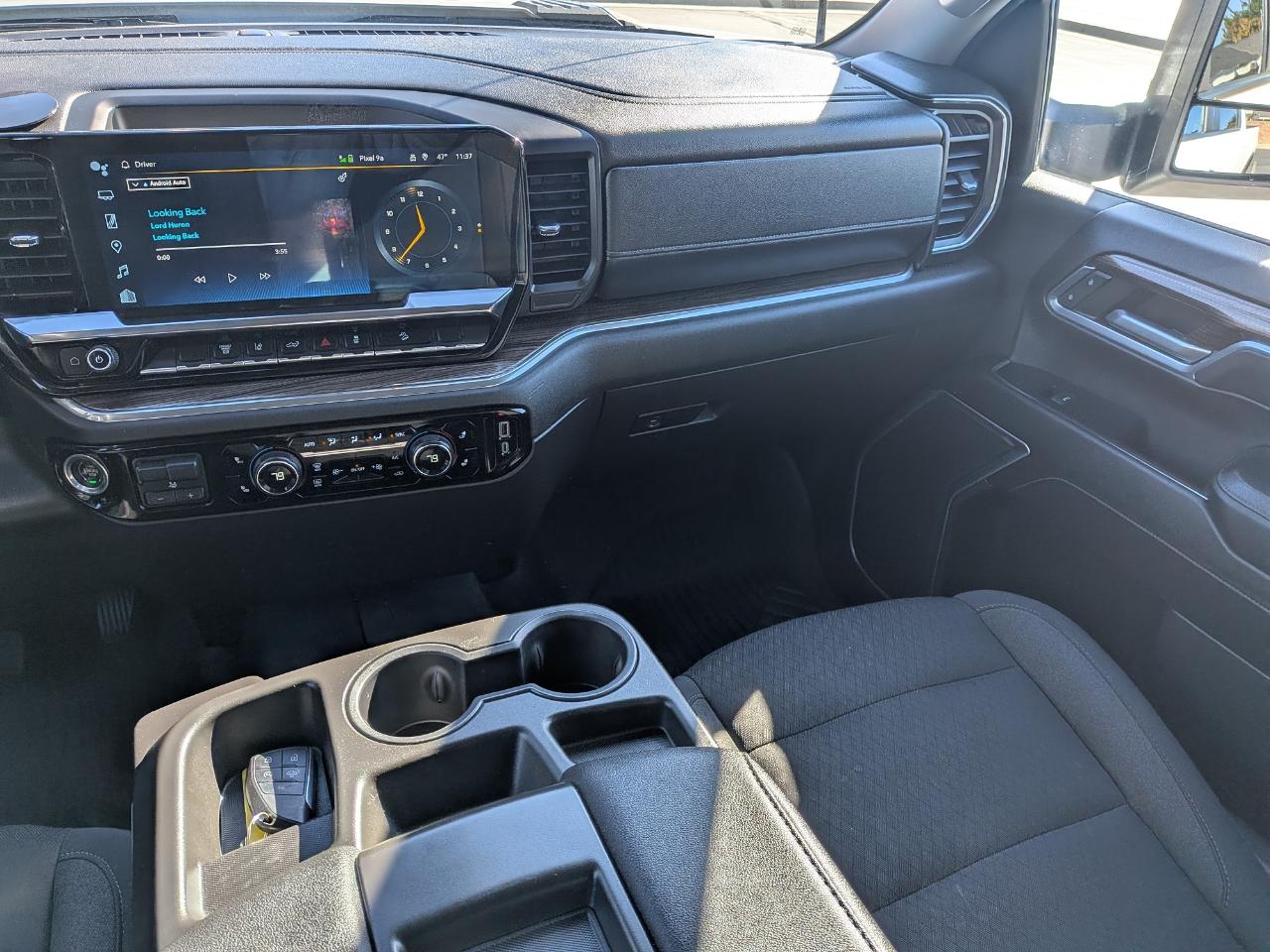Chevrolet Silverado 2500HD LT Crew Cab Short Box 4WD 2024
