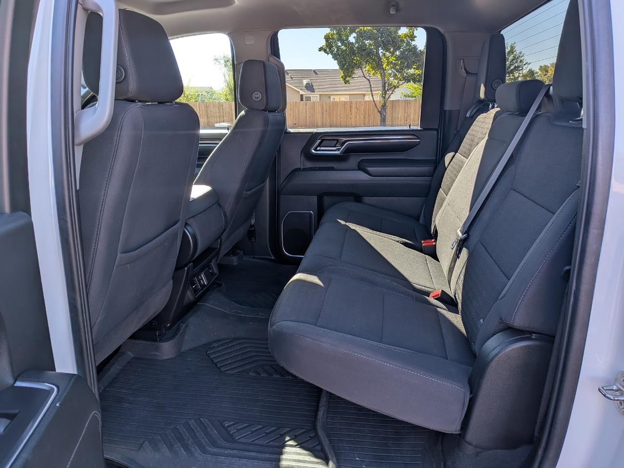Chevrolet Silverado 2500HD LT Crew Cab Short Box 4WD 2024