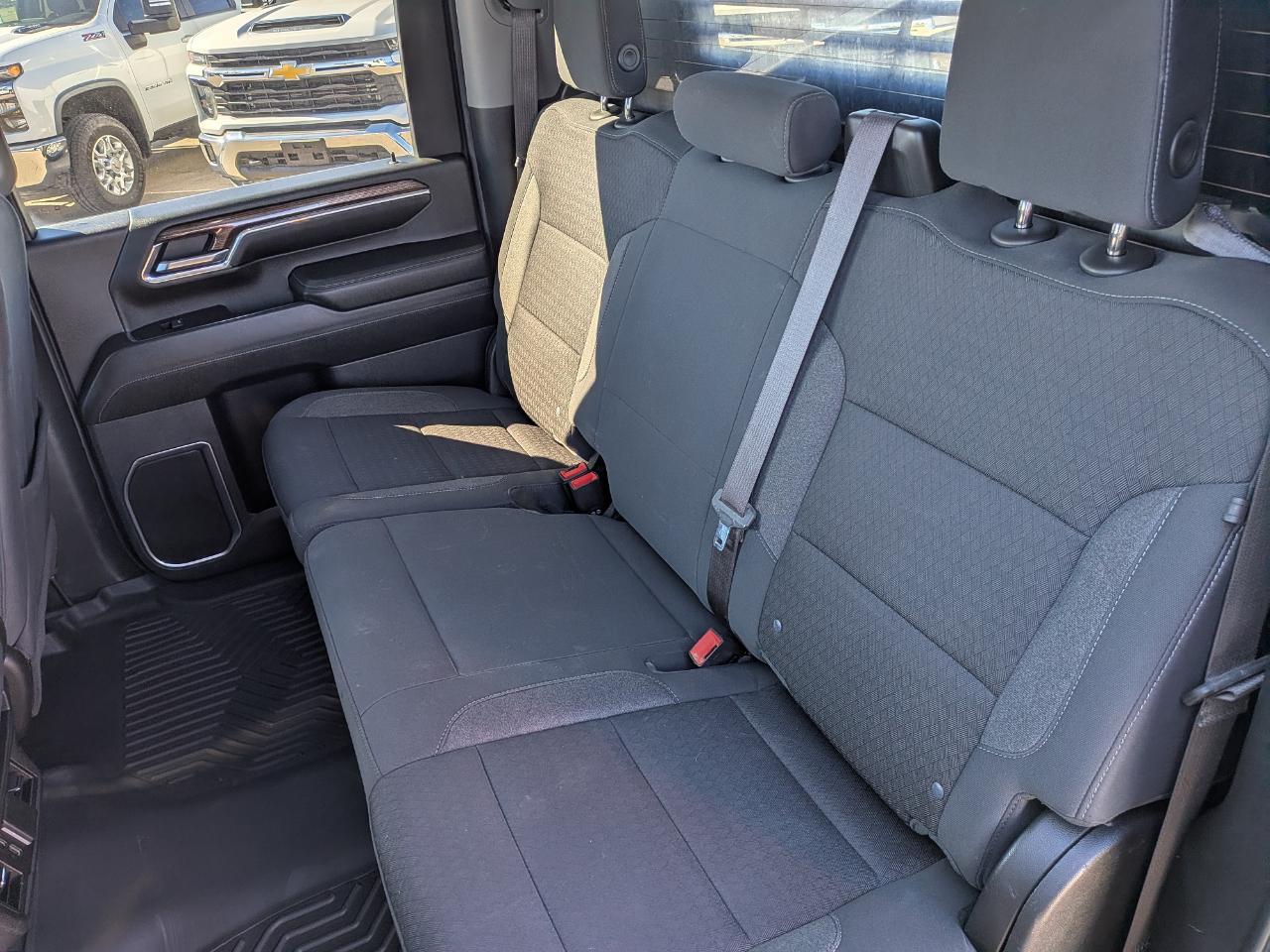 Chevrolet Silverado 2500HD LT Crew Cab Long Box 4WD 2024
