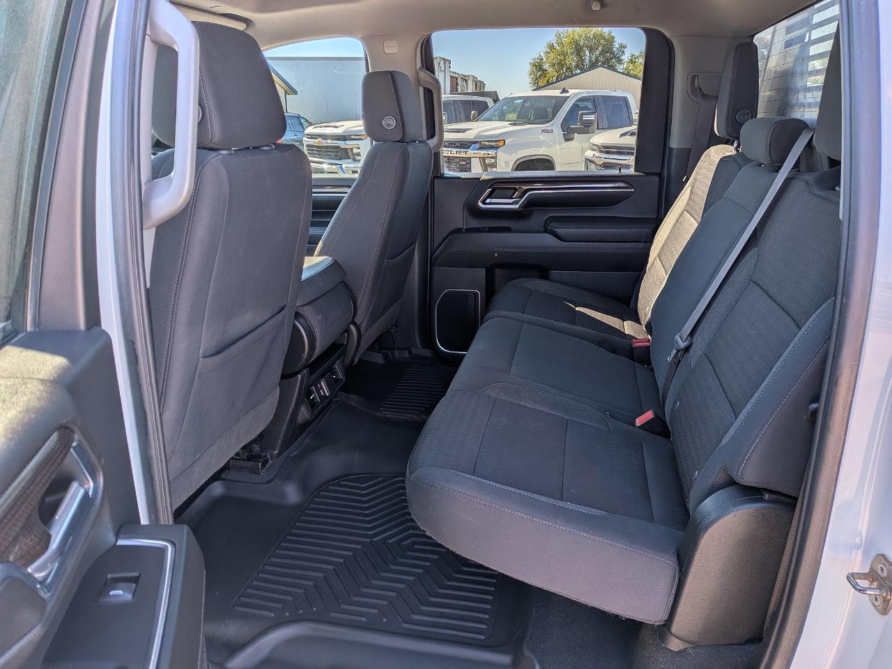 Chevrolet Silverado 2500HD LT Crew Cab Long Box 4WD 2024
