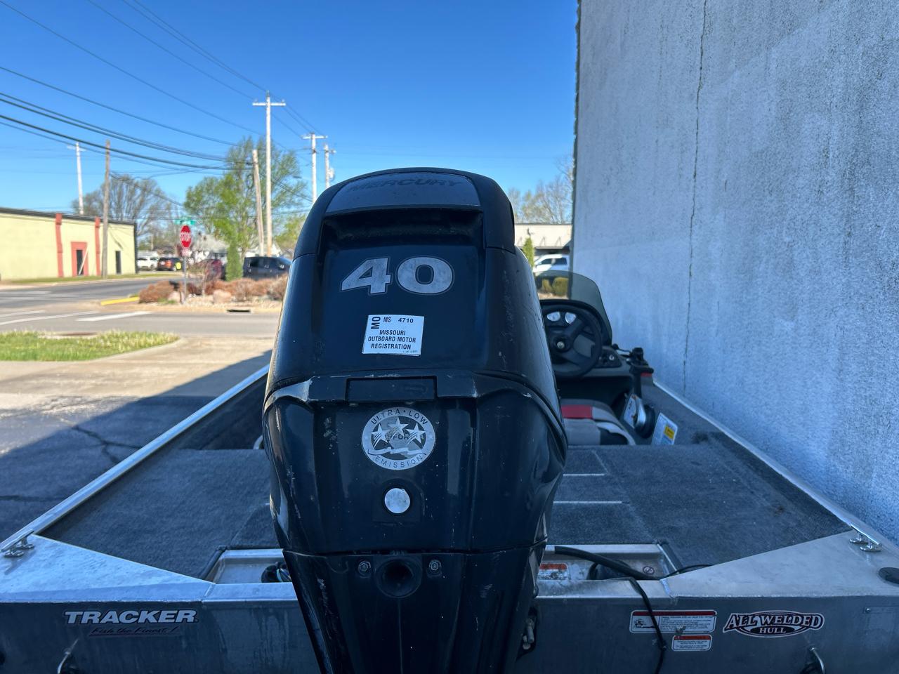 Tracker Bass Pro Team 170 TX  2014