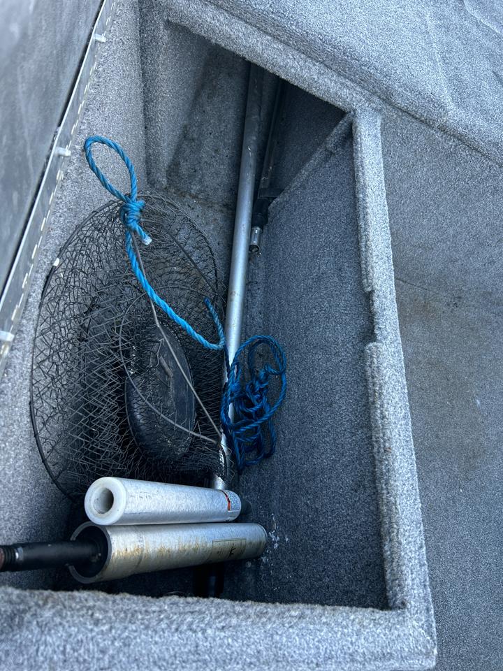 Tracker Bass Pro Team 170 TX  2014