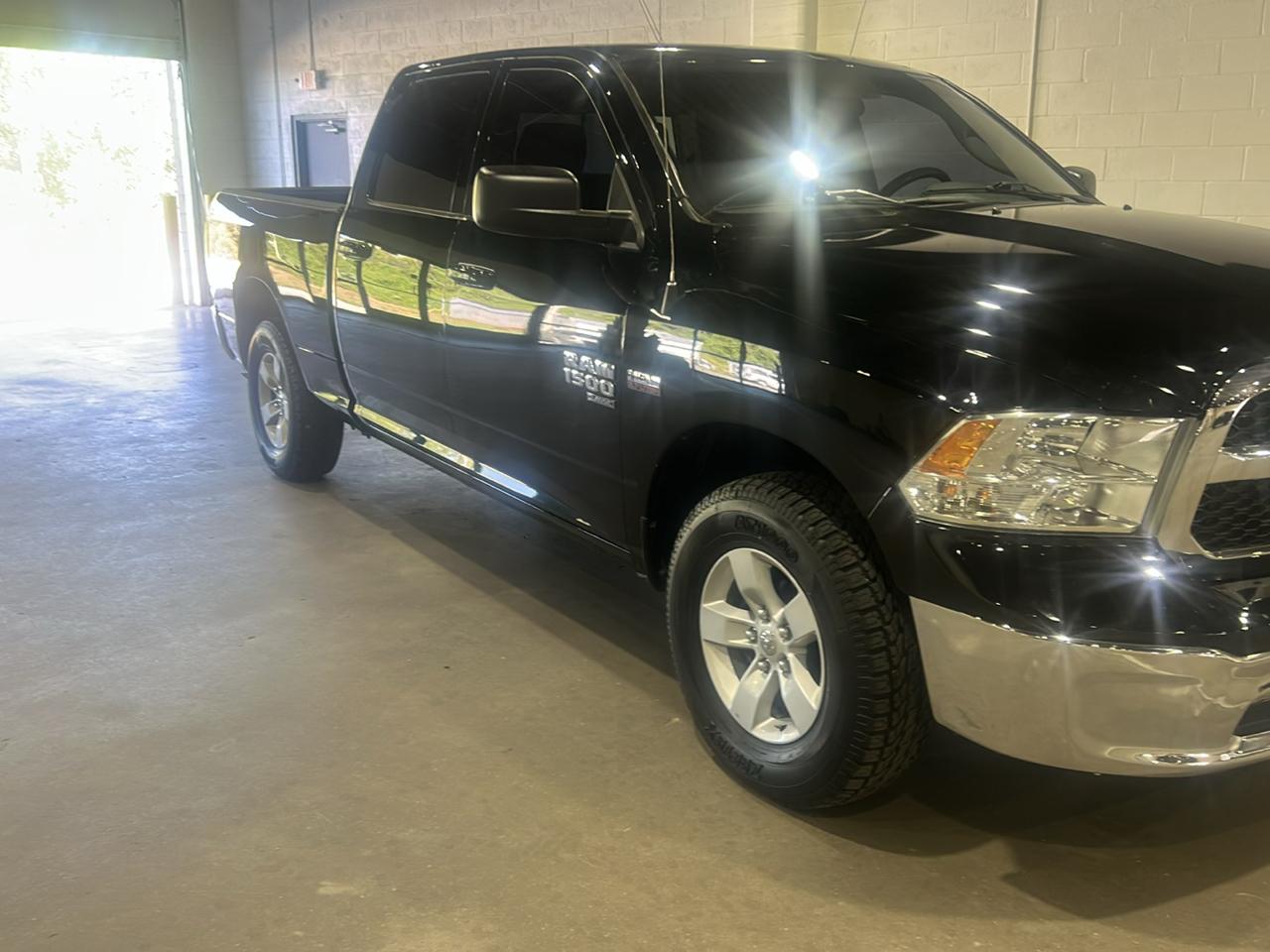 RAM 1500 Classic Tradesman Crew Cab LWB 4WD 2020