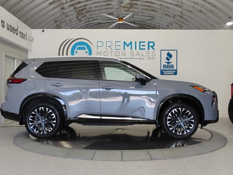 Nissan Rogue Platinum 2024