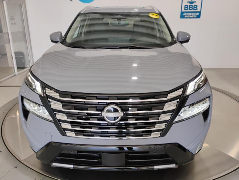 Nissan Rogue Platinum 2024