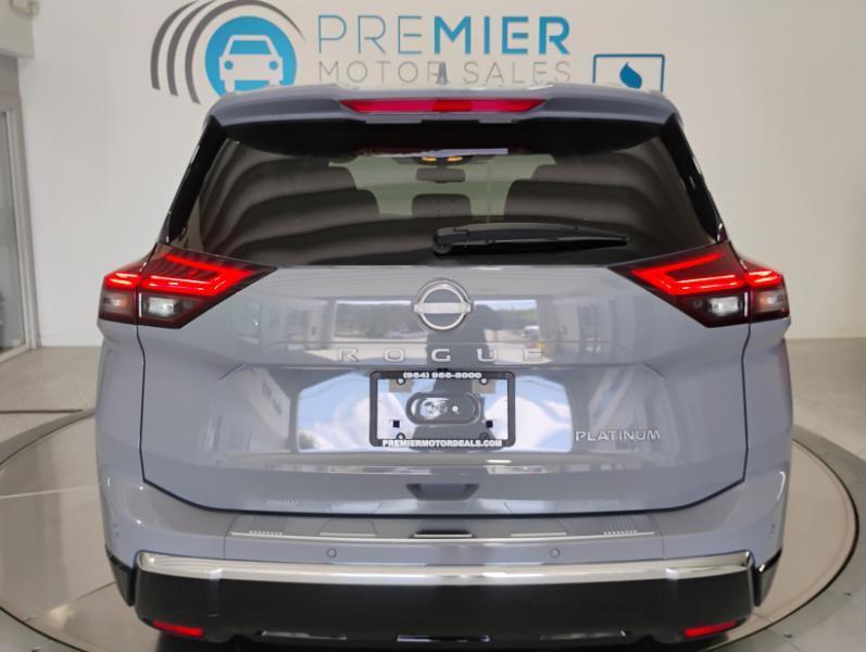 Nissan Rogue Platinum 2024