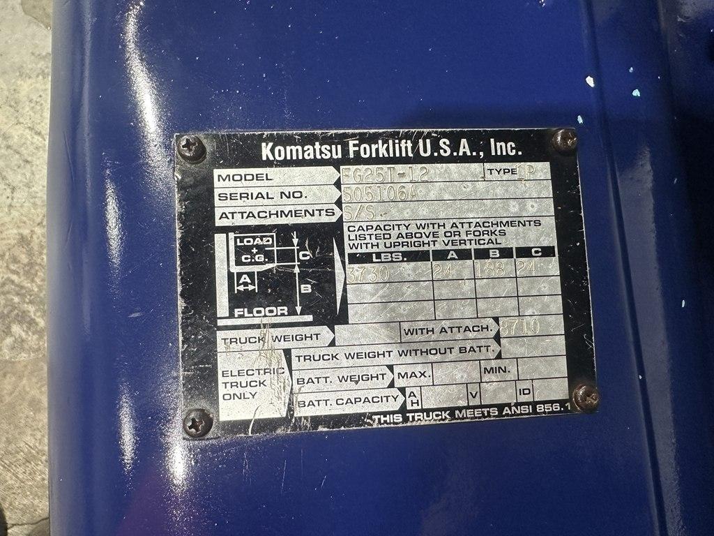Komatsu FG25T-12  2012
