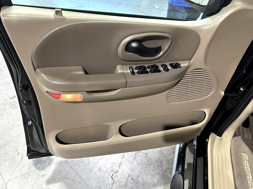 Ford F-150 XLT SuperCrew Short Bed 4WD 2001 Ford F-150 XLT SuperCrew Short Bed 4WD 2001