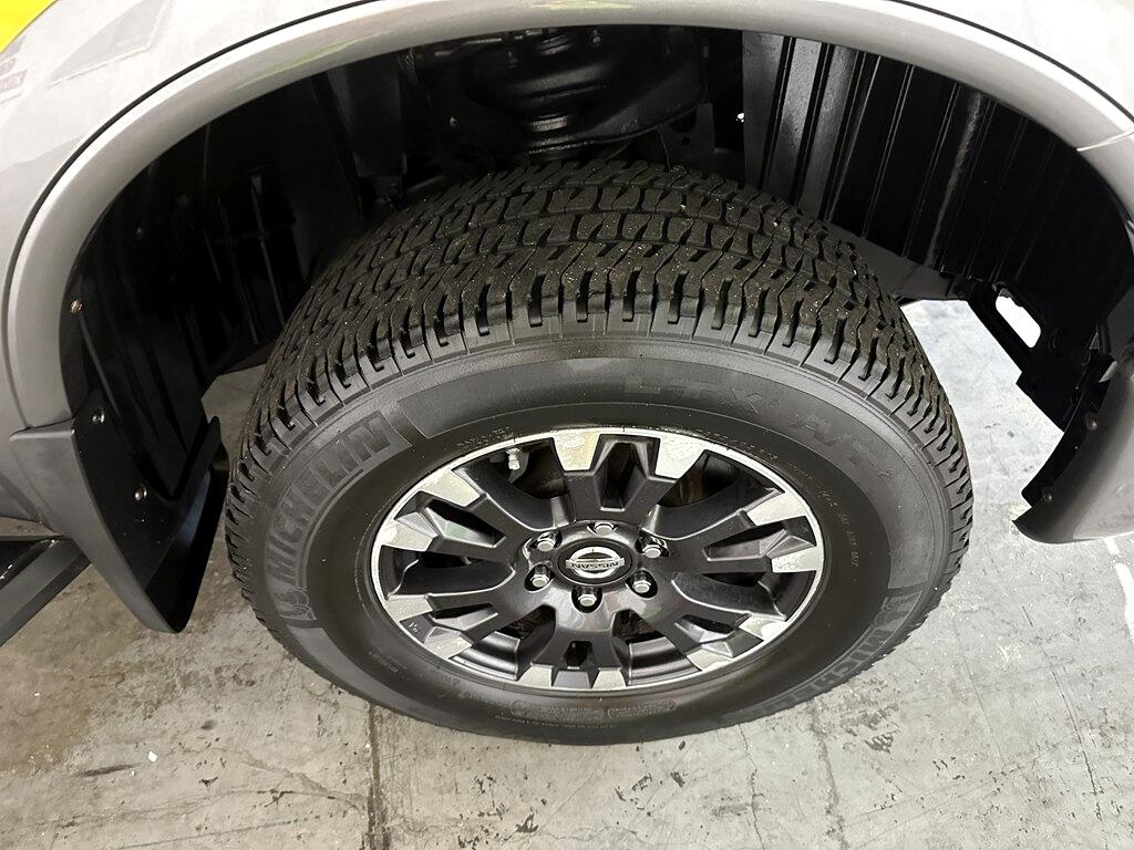 Nissan Titan XD 4WD Crew Cab PRO-4X Diesel 2016 Nissan Titan XD 4WD Crew Cab PRO-4X Diesel 2016