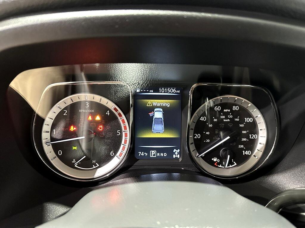 Nissan Titan XD 4WD Crew Cab PRO-4X Diesel 2016 Nissan Titan XD 4WD Crew Cab PRO-4X Diesel 2016