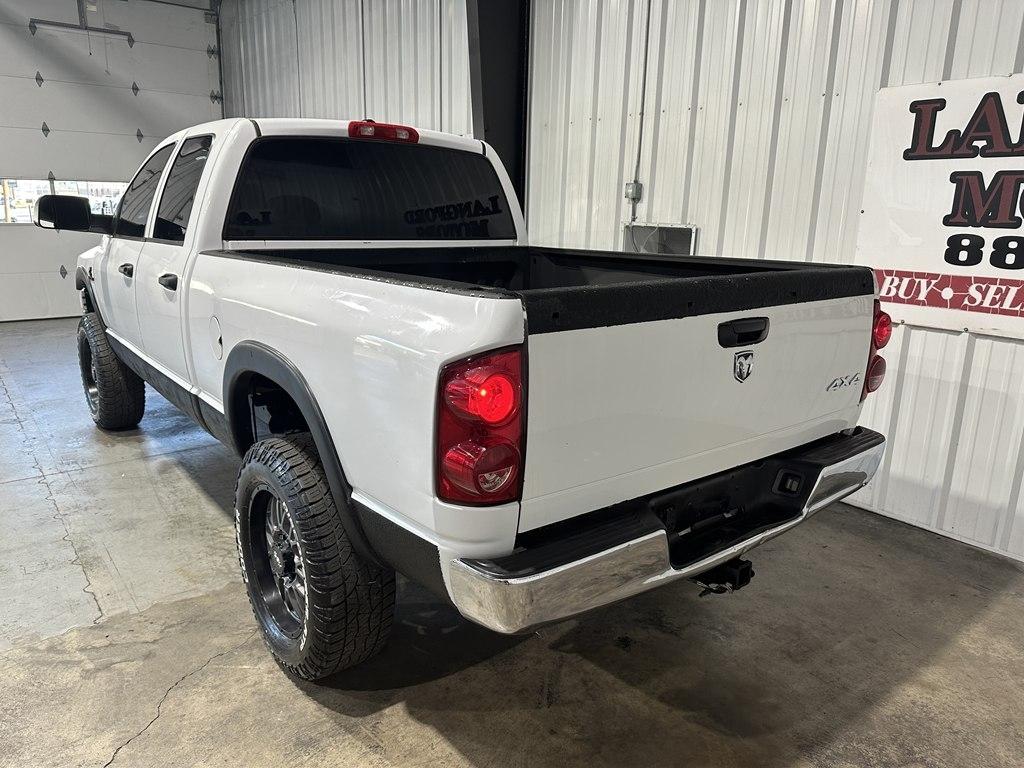Dodge Ram 2500 ST Crew Cab SWB 4WD 2007