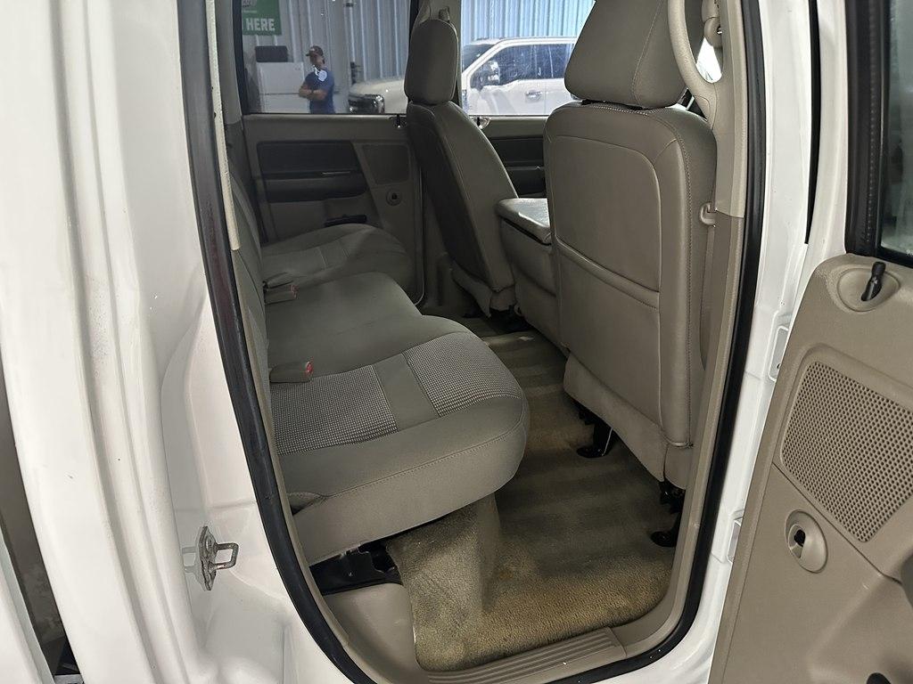 Dodge Ram 2500 ST Crew Cab SWB 4WD 2007