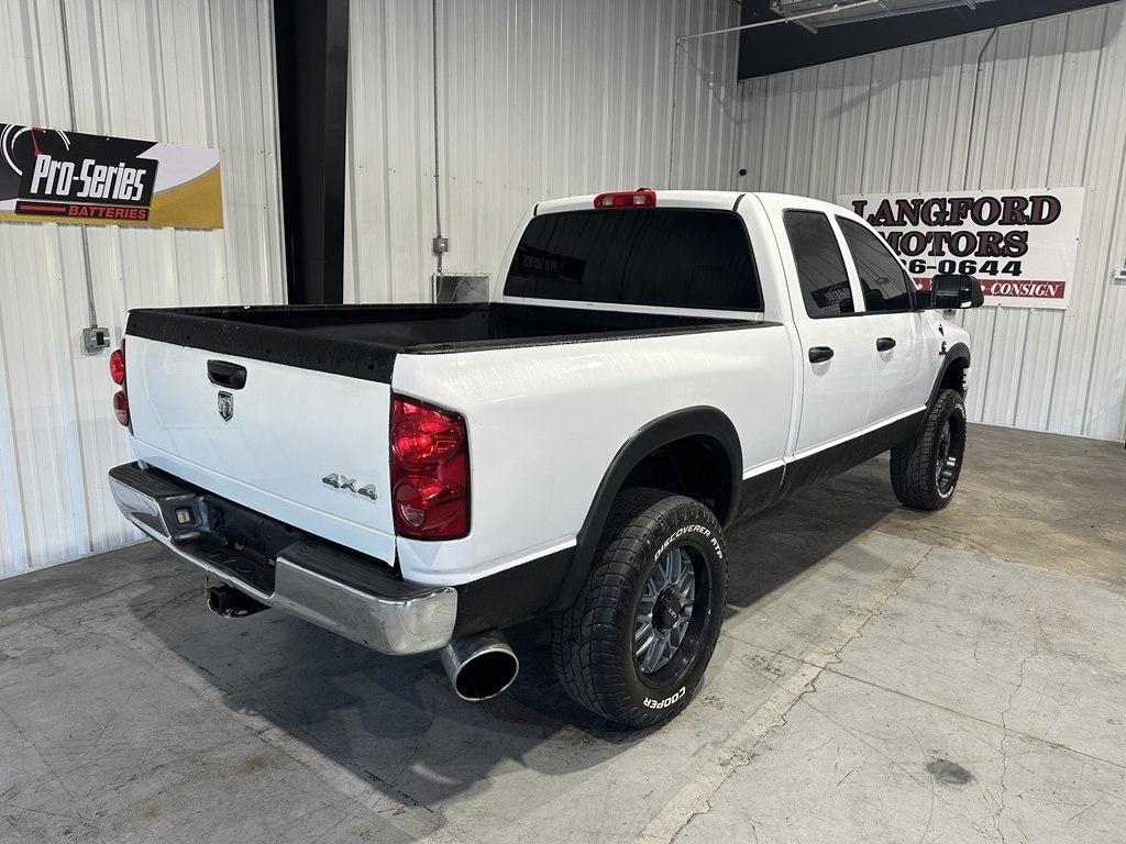 Dodge Ram 2500 ST Crew Cab SWB 4WD 2007