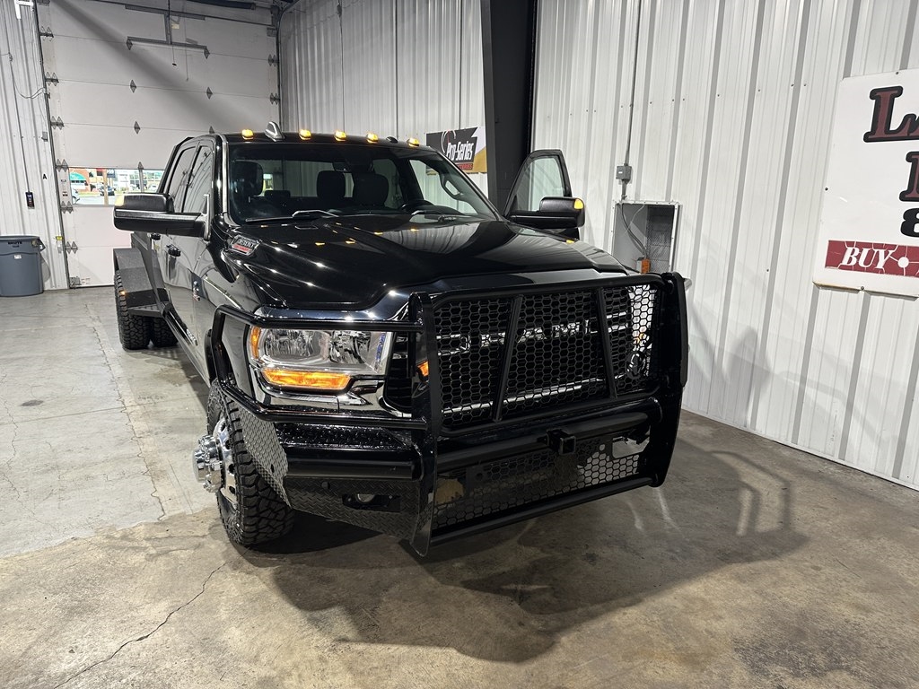 RAM 3500 Big Horn Crew Cab LWB 4WD DRW 2021 RAM 3500 Big Horn Crew Cab LWB 4WD DRW 2021