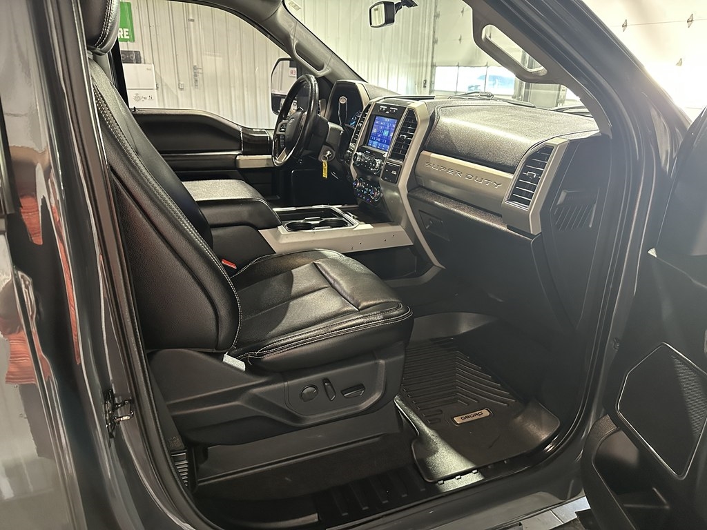 Ford Super Duty F-250 SRW Lariat 4WD Crew Cab 6.75' Box 2021 Ford Super Duty F-250 SRW Lariat 4WD Crew Cab 6.75' Box 2021