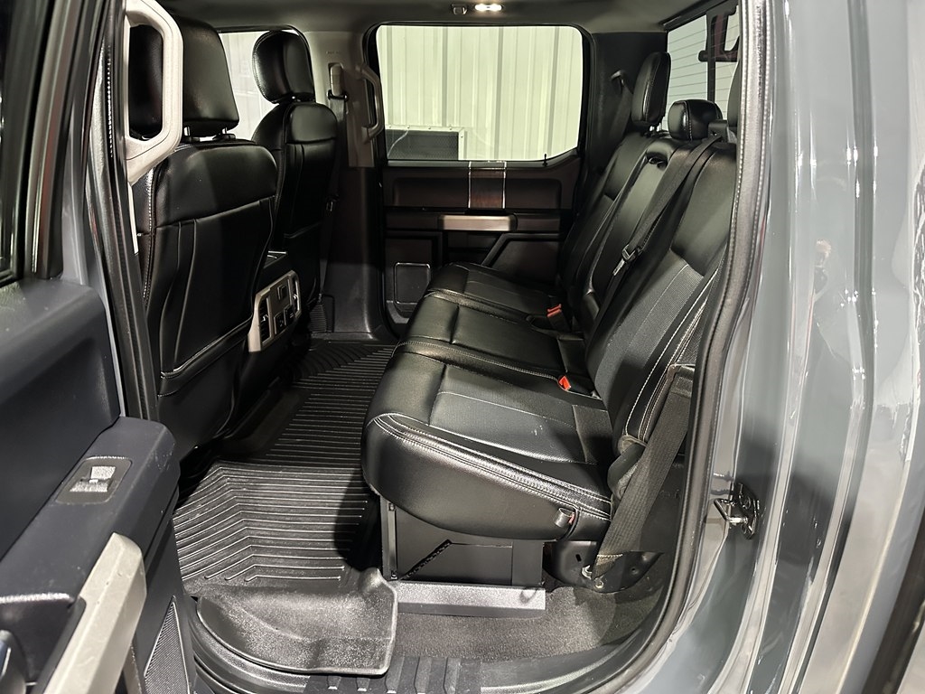 Ford Super Duty F-250 SRW Lariat 4WD Crew Cab 6.75' Box 2021 Ford Super Duty F-250 SRW Lariat 4WD Crew Cab 6.75' Box 2021