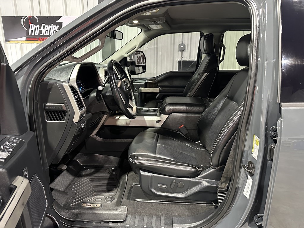 Ford Super Duty F-250 SRW Lariat 4WD Crew Cab 6.75' Box 2021 Ford Super Duty F-250 SRW Lariat 4WD Crew Cab 6.75' Box 2021