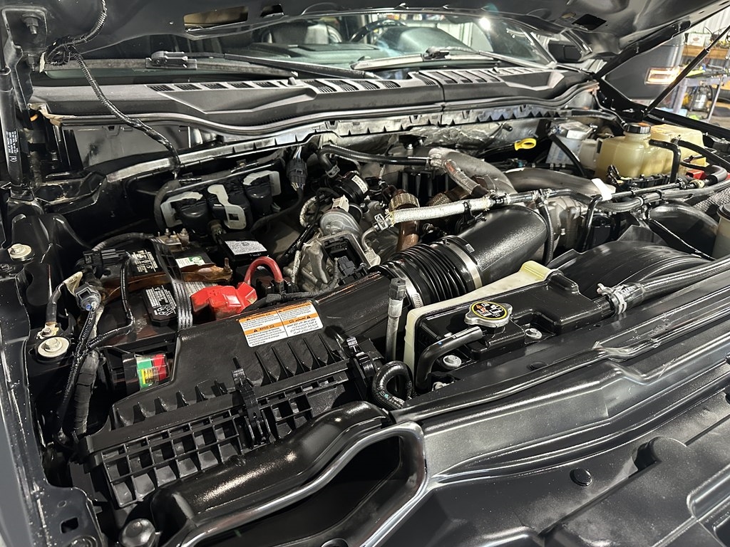 Ford Super Duty F-250 SRW Lariat 4WD Crew Cab 6.75' Box 2021 Ford Super Duty F-250 SRW Lariat 4WD Crew Cab 6.75' Box 2021