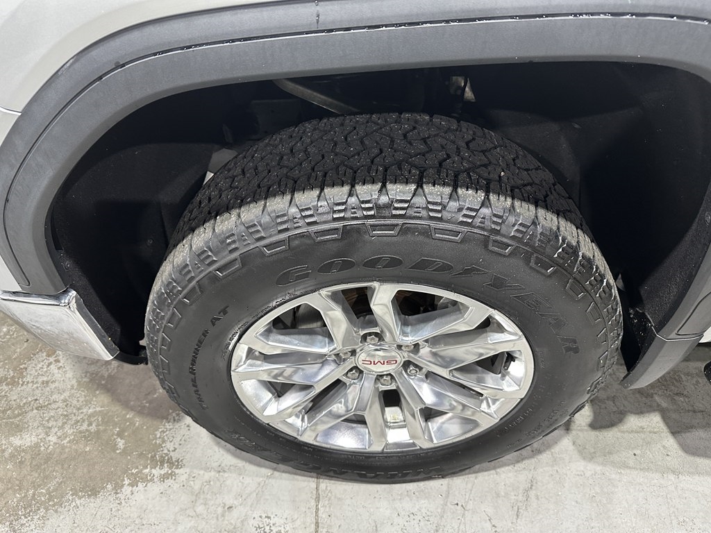 GMC Sierra 1500 4WD Crew Cab 147" SLT 2020 GMC Sierra 1500 4WD Crew Cab 147" SLT 2020