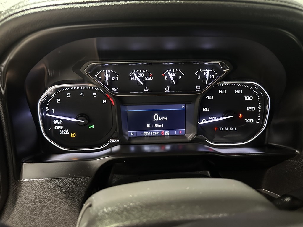 GMC Sierra 1500 4WD Crew Cab 147" SLT 2020 GMC Sierra 1500 4WD Crew Cab 147" SLT 2020