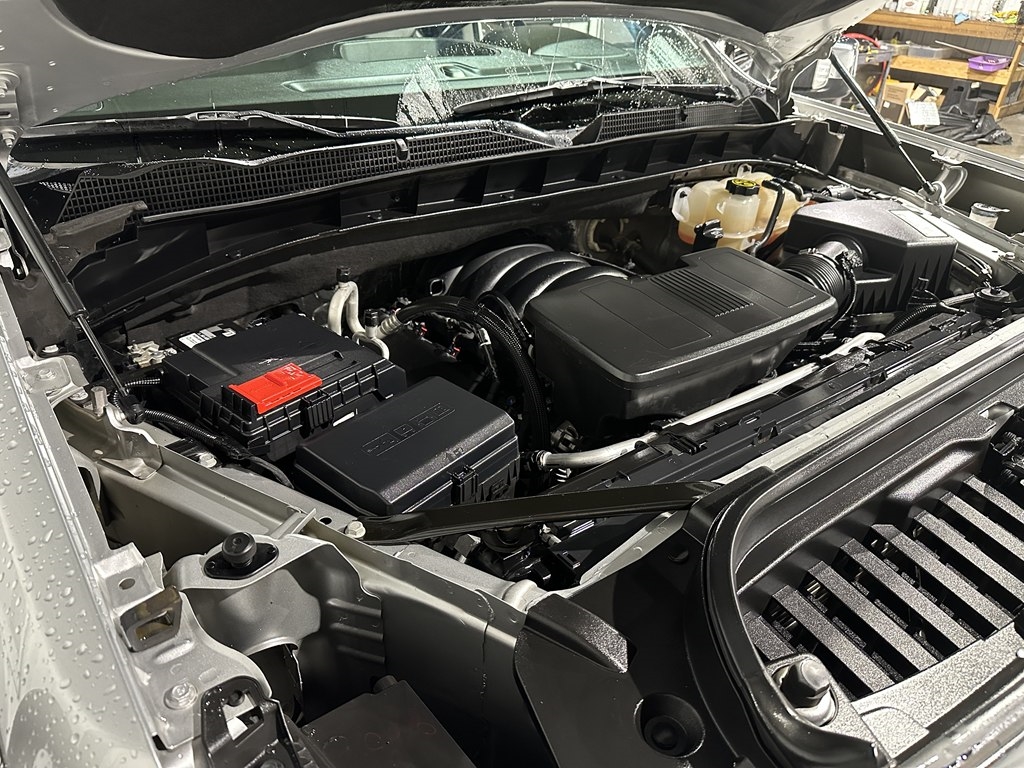 GMC Sierra 1500 4WD Crew Cab 147" SLT 2020 GMC Sierra 1500 4WD Crew Cab 147" SLT 2020