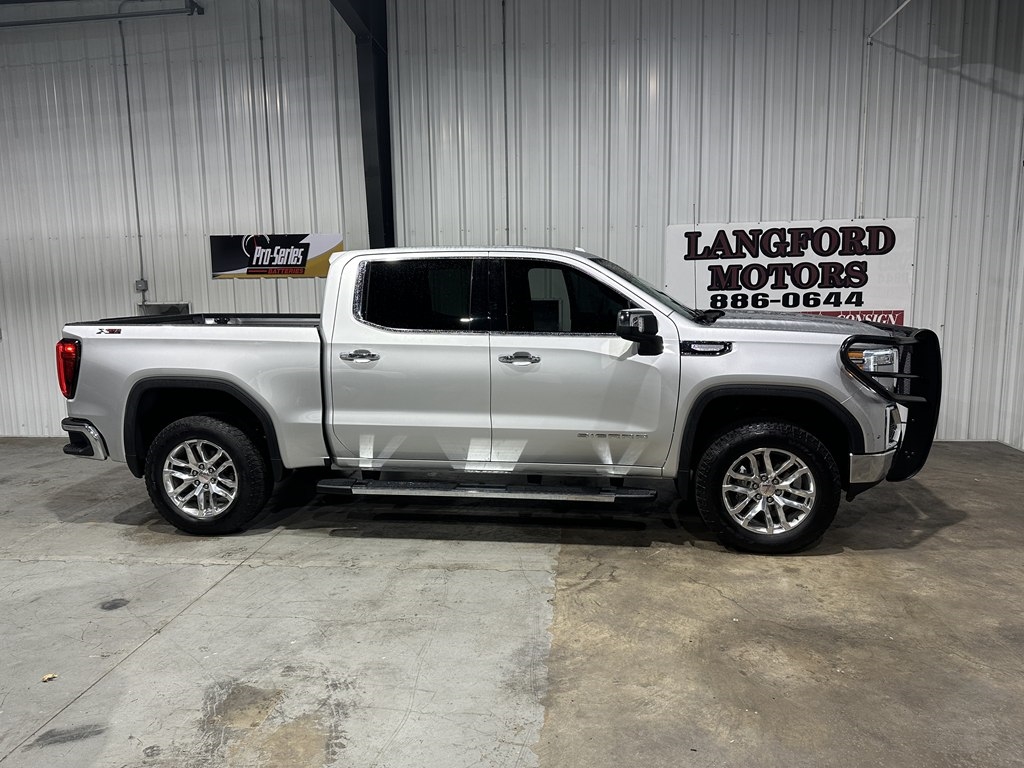 GMC Sierra 1500 4WD Crew Cab 147" SLT 2020 GMC Sierra 1500 4WD Crew Cab 147" SLT 2020