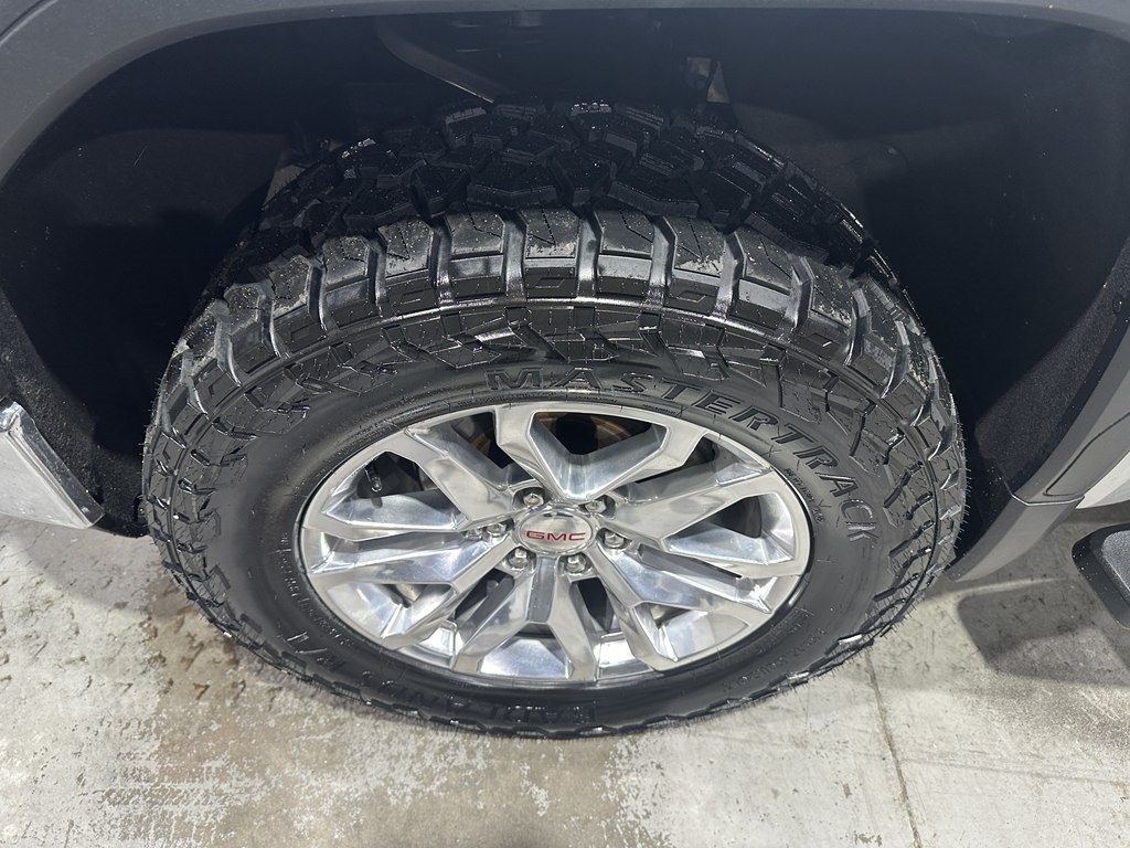 GMC Sierra 1500 4WD Crew Cab 147" SLT 2020