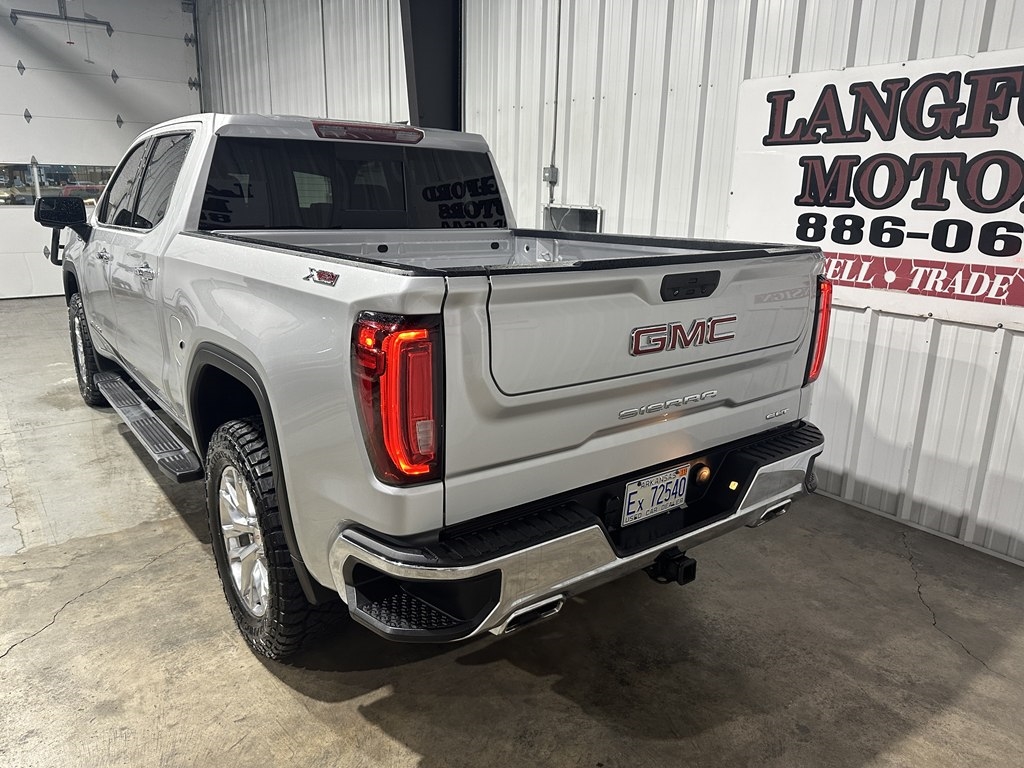 GMC Sierra 1500 4WD Crew Cab 147" SLT 2020
