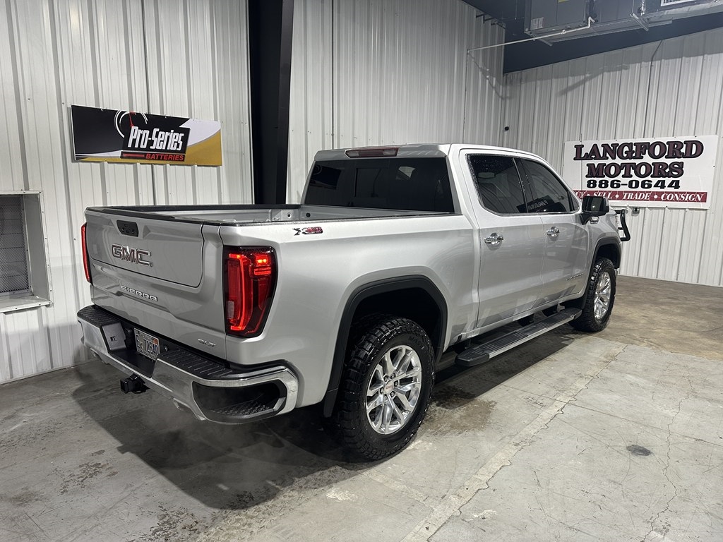 GMC Sierra 1500 4WD Crew Cab 147" SLT 2020