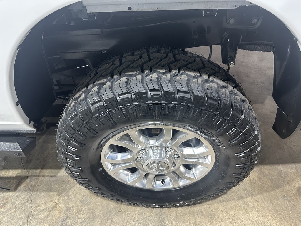 RAM 2500 Tradesman 4x4 Crew Cab 8' Box 2020 RAM 2500 Tradesman 4x4 Crew Cab 8' Box 2020